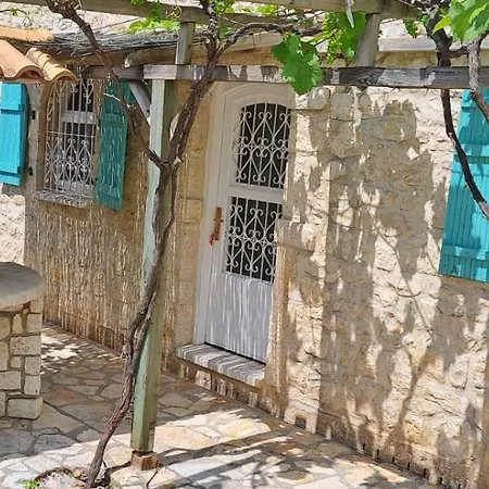 Lodge Agapi Holiday House Vouni (Corfu)